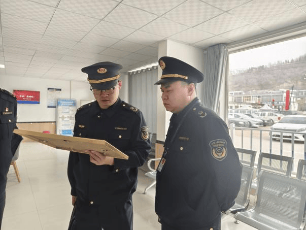 规范二手车市场秩序，保障消费者合法权益
