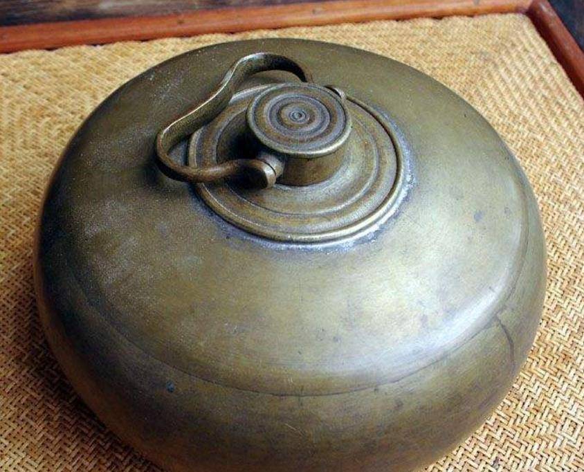 古代没棉被时，古人穿纸衣、盖纸被，为何照样不受冻